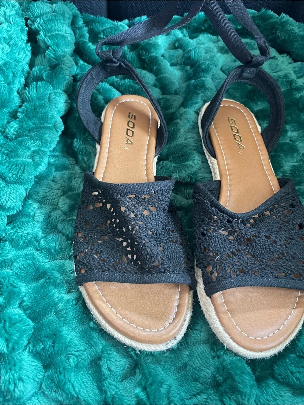 Soda Women's Black Crochet Espadrille Lace-Up Sandals size 6